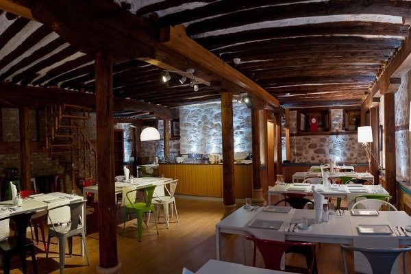 Hich Hotel Konya